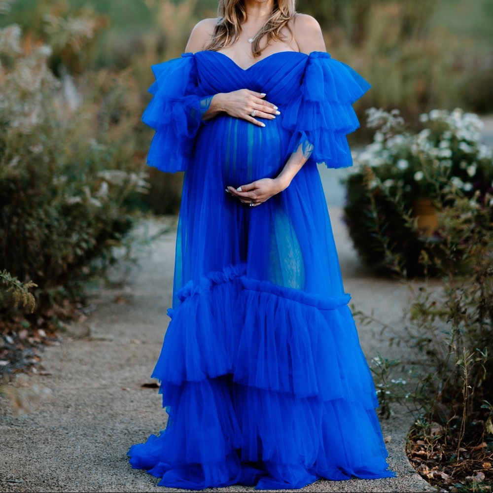 Maternity photo shoot Gown / Robe